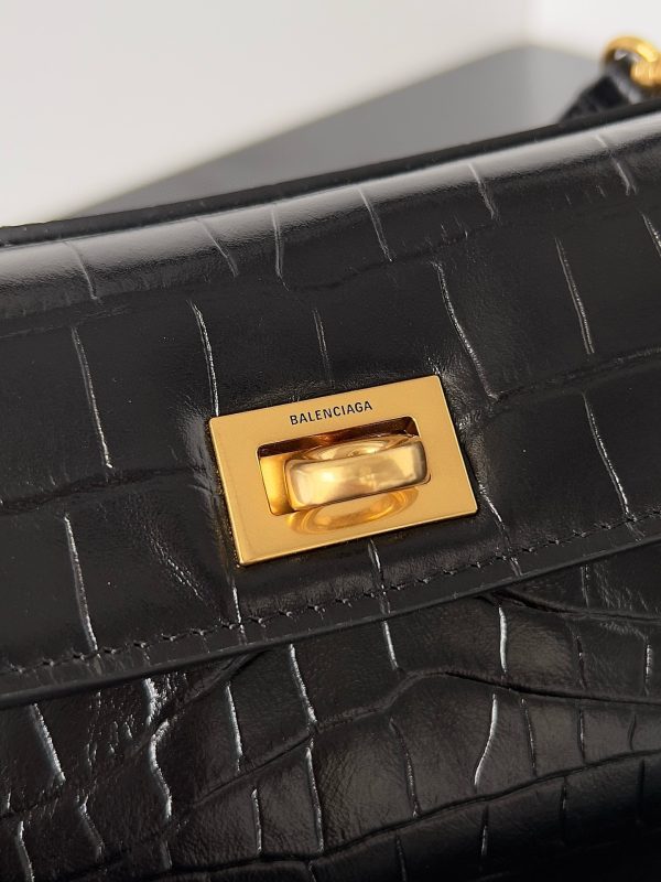 Sac Balenciaga Rodeo Mini en cuir de veau embossé crocodile noir – Image 9