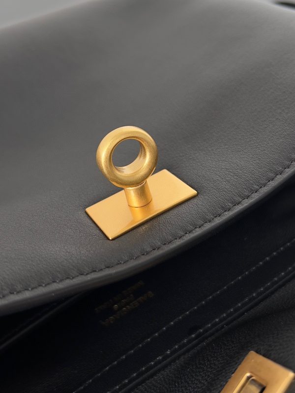 Sac Balenciaga Rodeo Mini en cuir de veau noir – Image 10