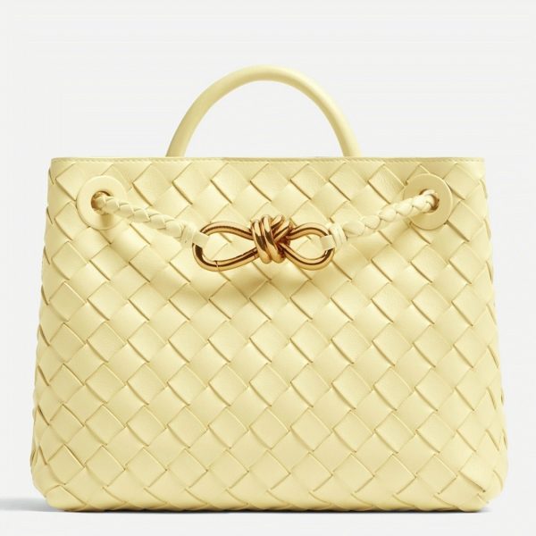 Réplique sac Bottega Veneta Andiamo moyen en Crème Glacée