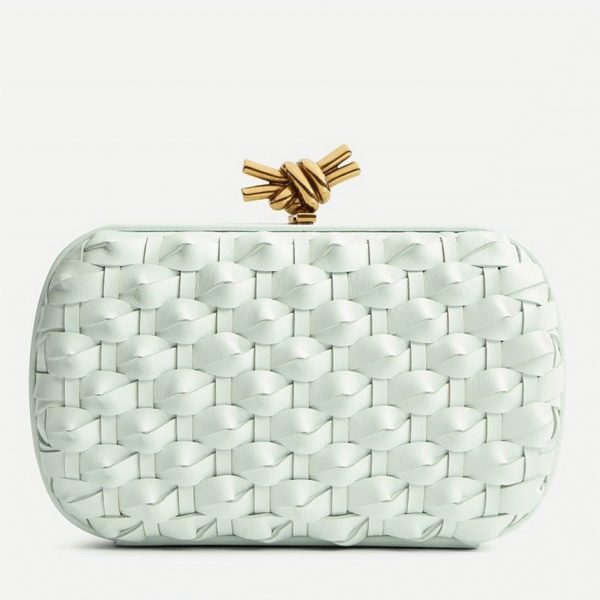 Fausse Bottega Veneta Knot Minaudiere Clutch en Glacier