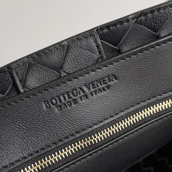 Faux sac Bottega Veneta Andiamo moyen en Noir – Image 5