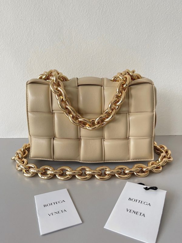 Fausse Bottega Veneta Chain Cassette en Porridge – Image 6