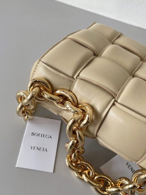 Fausse Bottega Veneta Chain Cassette en Porridge – Image 2