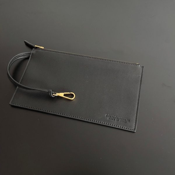 Fausse Bottega Veneta Cabat Medium en cuir d’agneau intrecciato noir – Image 2
