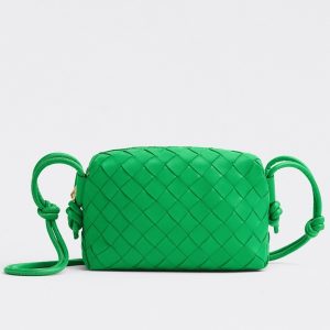 Contrefaçon Mini Sac Bottega Veneta Loop en Vert