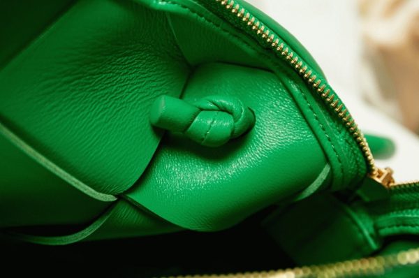 Réplique mini sac Bottega Veneta Cassette Camera en Parakeet – Image 10