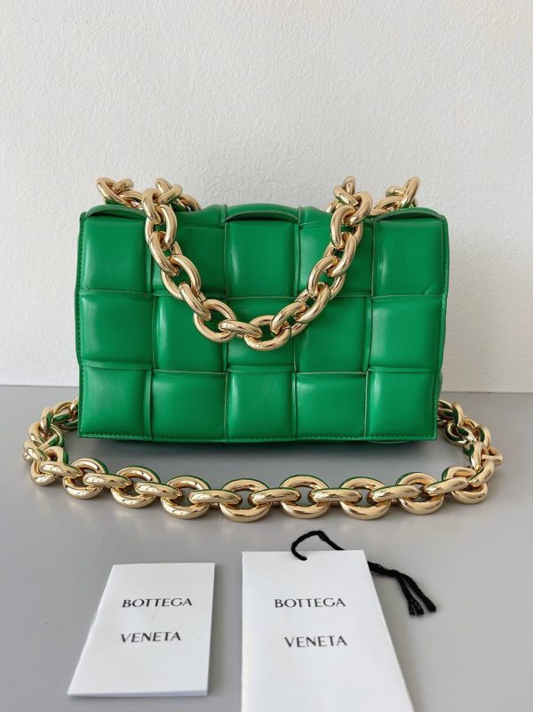 Réplique du sac Bottega Veneta Chain Cassette en Parakeet – Image 2