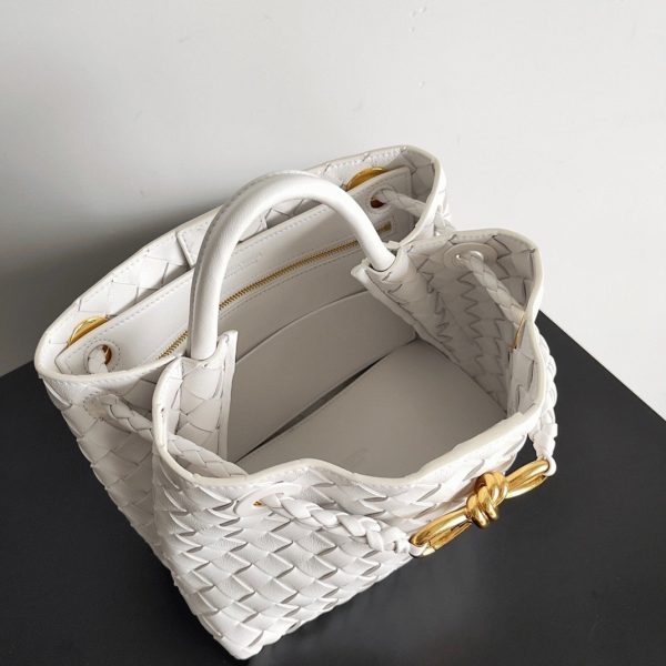 Faux petit sac Bottega Veneta Andiamo en Blanc – Image 11
