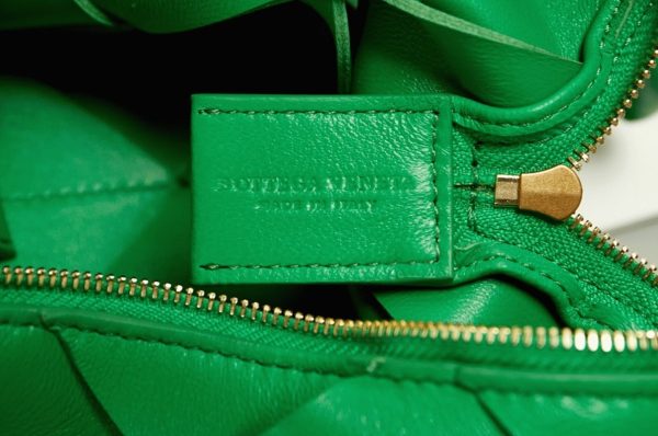 Réplique mini sac Bottega Veneta Cassette Camera en Parakeet – Image 3