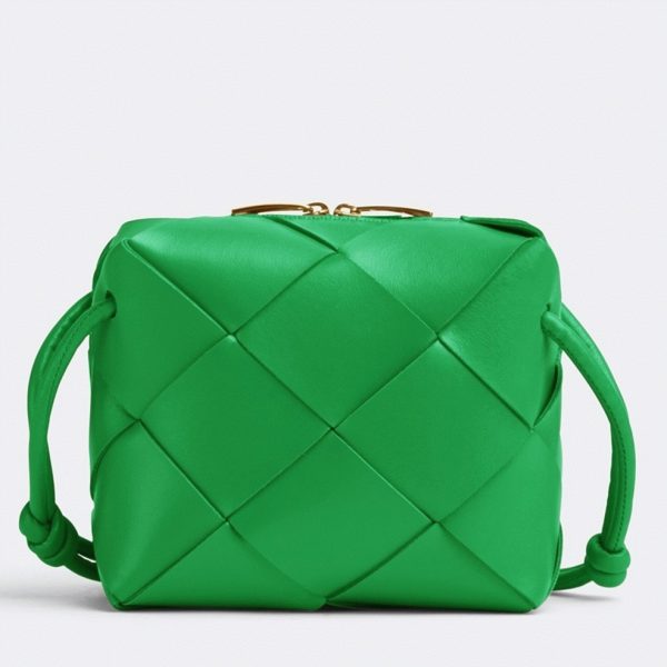 Réplique mini sac Bottega Veneta Cassette Camera en Parakeet