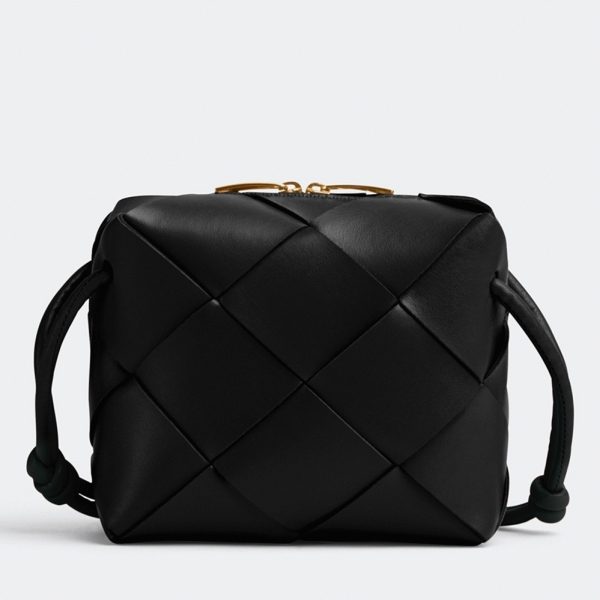Contrefaçon mini sac Bottega Veneta Cassette Camera en Noir