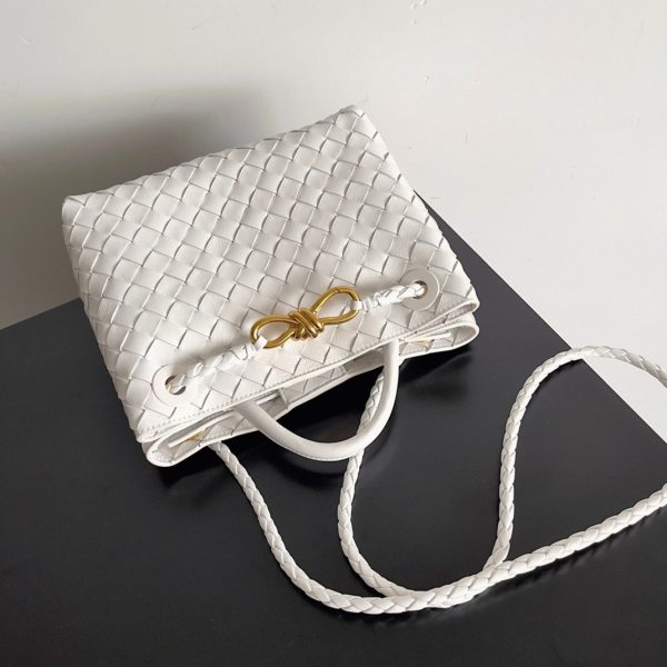 Faux petit sac Bottega Veneta Andiamo en Blanc – Image 2