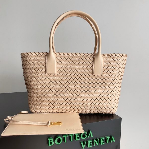 Fausse Bottega Veneta Cabat Medium en cuir d’agneau intrecciato Melon – Image 3