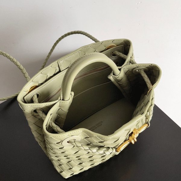 Faux petit sac Bottega Veneta Andiamo en Travertine – Image 8
