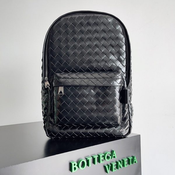 Fausse Bottega Veneta Medium Backpack en Noir – Image 5