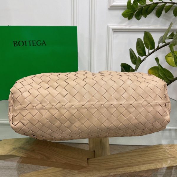 Réplique grand sac Bottega Veneta Pouch Clutch en Beige – Image 3