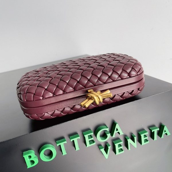 Réplique minaudière Bottega Veneta Knot en Bordeaux – Image 3