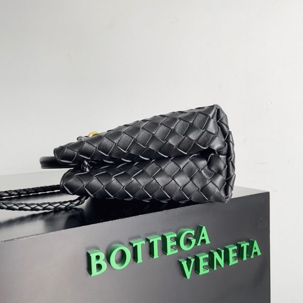 Réplique petit sac Bottega Veneta Andiamo en Noir – Image 6
