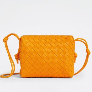 Faux Petit Sac Bottega Veneta Loop en Orange