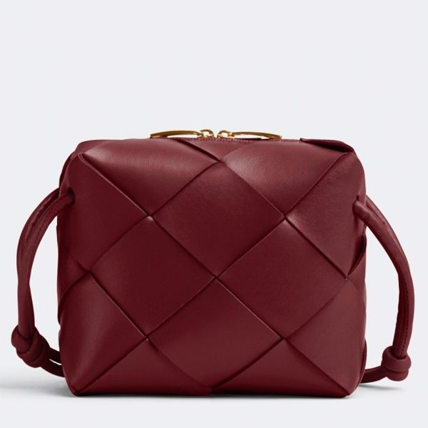 Réplique mini sac Bottega Veneta Cassette Camera en Bordeaux