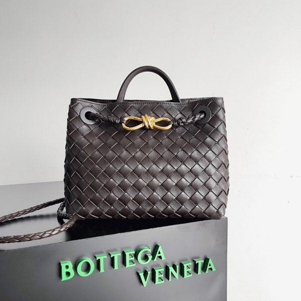 Contrefaçon petit sac Bottega Veneta Andiamo en Fondant – Image 6