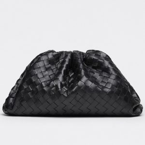 Contrefaçon grand sac Bottega Veneta Pouch Clutch en Noir