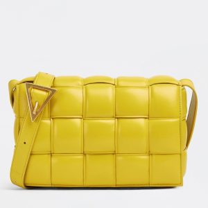 Réplique du sac Bottega Veneta Padded Cassette en jaune