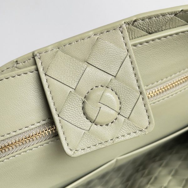 Contrefaçon sac Bottega Veneta Andiamo moyen en Travertine – Image 5