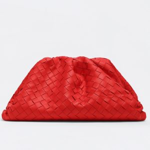 Faux grand sac Bottega Veneta Pouch Clutch en Rouge