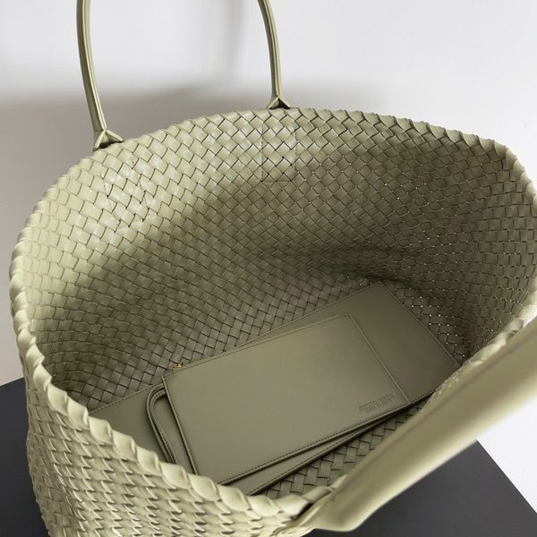 Fausse Bottega Veneta Cabat Large en cuir d’agneau intrecciato Travertine – Image 8