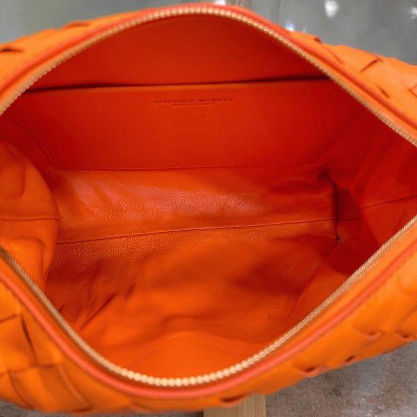 Faux Petit Sac Bottega Veneta Loop en Orange – Image 3