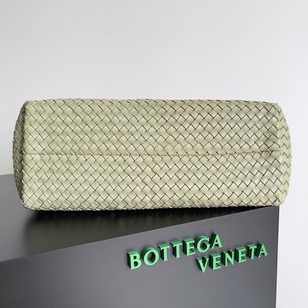 Fausse Bottega Veneta Cabat Large en cuir d’agneau intrecciato Travertine – Image 6