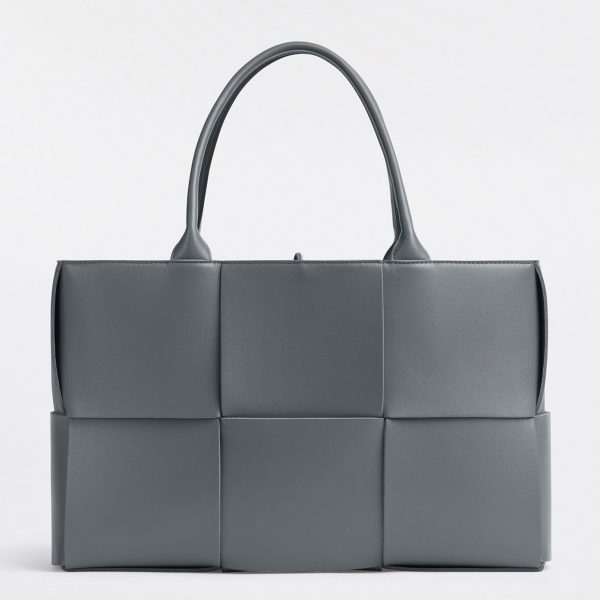 Réplique Bottega Veneta Arco Medium Tote en Thunder