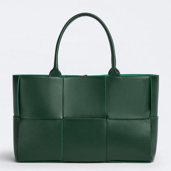 Contrefaçon Bottega Veneta Arco Medium Tote en Vert