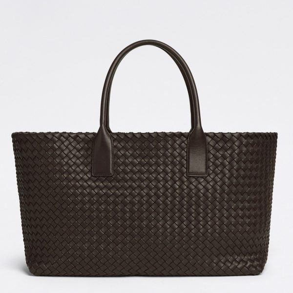 Réplique du sac Bottega Veneta Cabat Medium en cuir d’agneau intrecciato Fondant