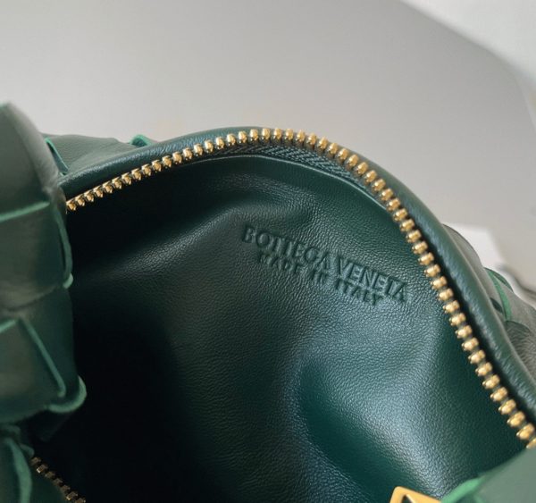 Faux Mini Sac Bottega Veneta BV Jodie en Raintree – Image 3
