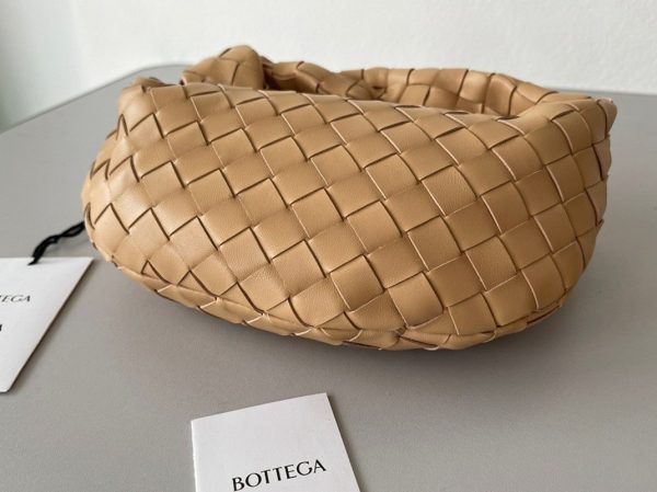 Réplique Mini Sac Bottega Veneta BV Jodie en Amande – Image 7