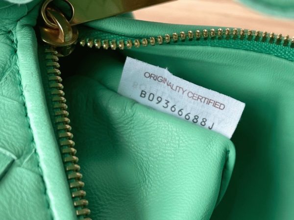 Contrefaçon Mini Sac Bottega Veneta BV Jodie en Fontaine – Image 10