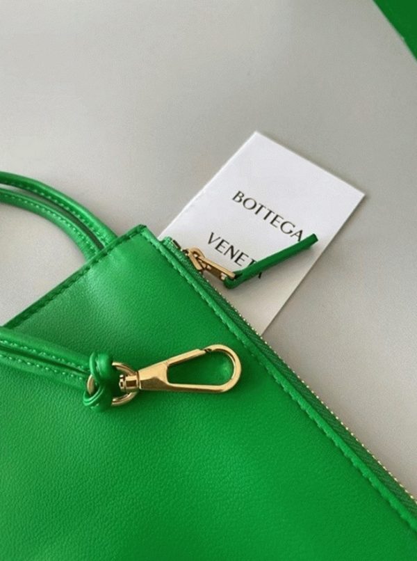 Réplique Bottega Veneta Arco Small Tote en Vert – Image 6