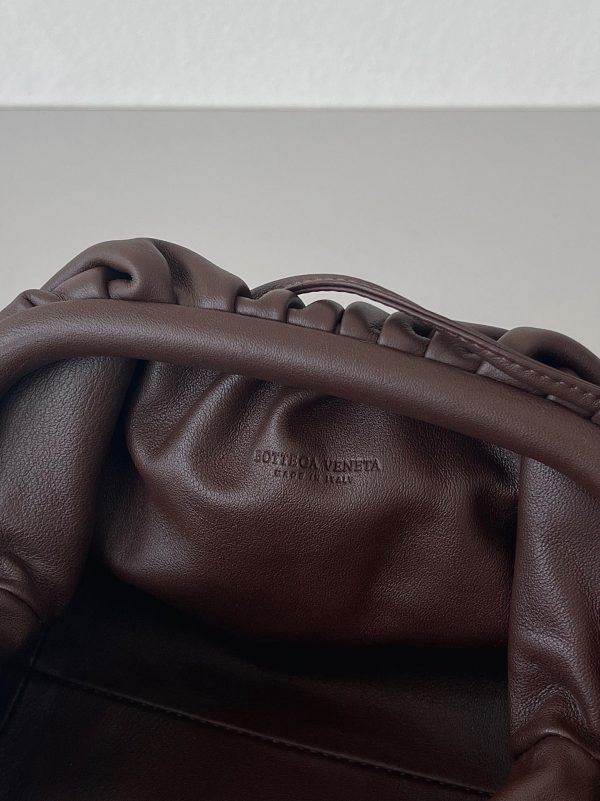 Imitation sac Bottega Veneta Mini Pouch avec bandoulière en Raisin – Image 7