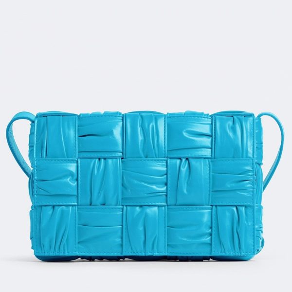 Bottega Veneta Cassette en cuir de veau intreccio Pool Foulard