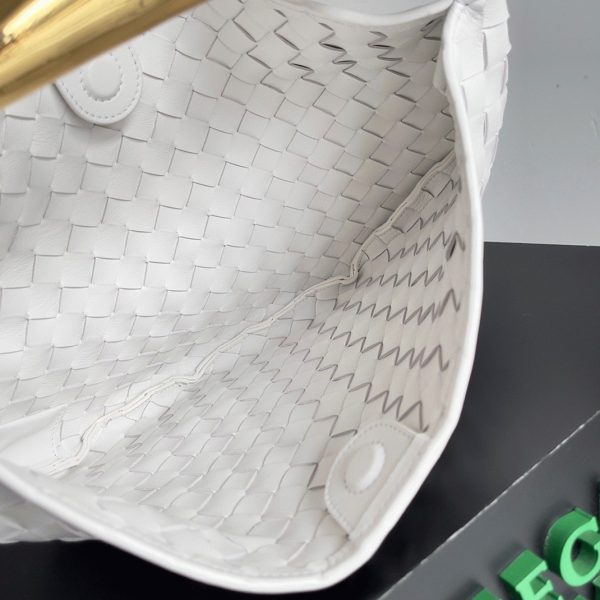 Contrefaçon petit sac Bottega Veneta Sardine en Blanc – Image 8