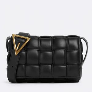 Contrefaçon Petit Sac Bottega Veneta Padded Cassette en Noir