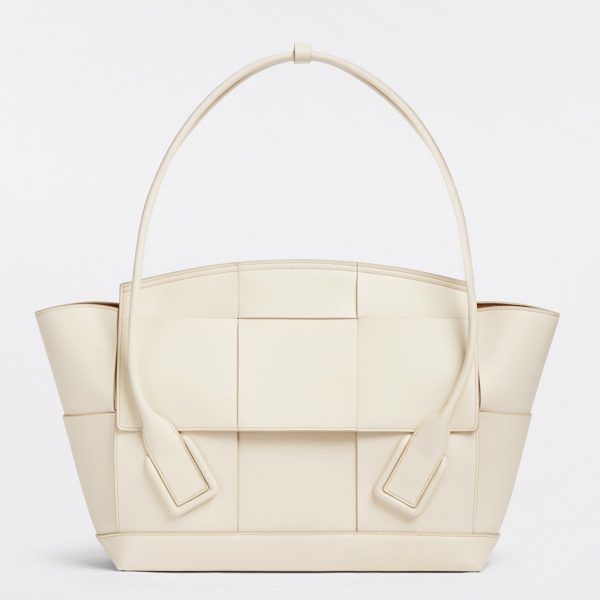 Fausse Bottega Veneta Arco Medium en cuir de veau intrecciato blanc