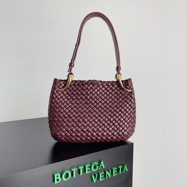 Fausse Bottega Veneta Clicker Small Bag en Bordeaux – Image 7