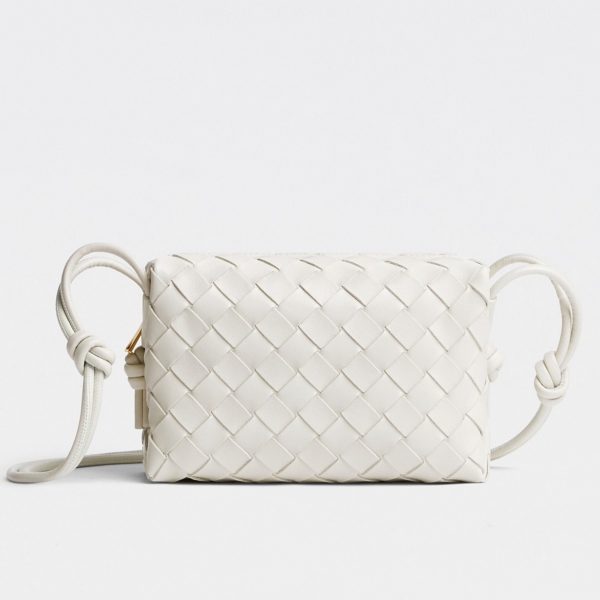 Faux Mini Sac Bottega Veneta Loop en Blanc