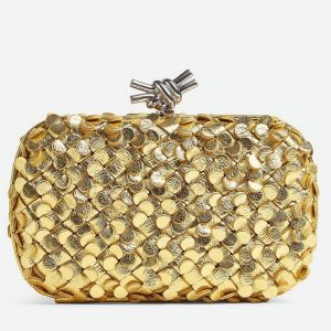 Réplique Bottega Veneta Knot Minaudiere Clutch en Sequins Dorés