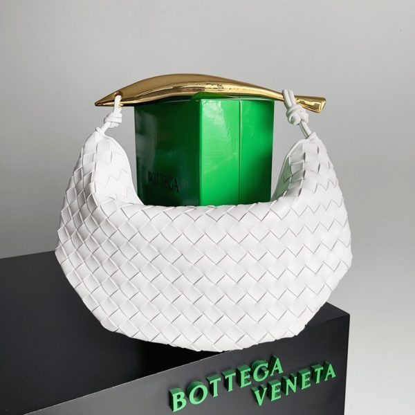 Contrefaçon petit sac Bottega Veneta Sardine en Blanc – Image 5
