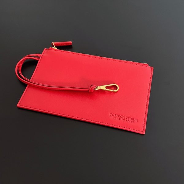 Fausse Bottega Veneta Cabat Mini en cuir d’agneau intrecciato rouge – Image 9