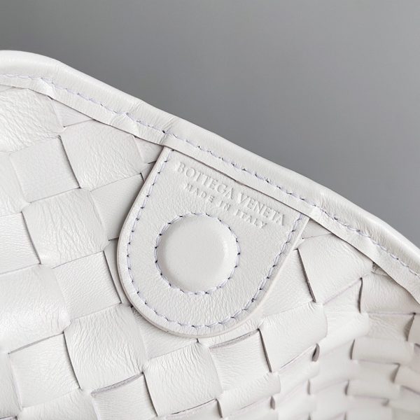 Contrefaçon petit sac Bottega Veneta Sardine en Blanc – Image 2